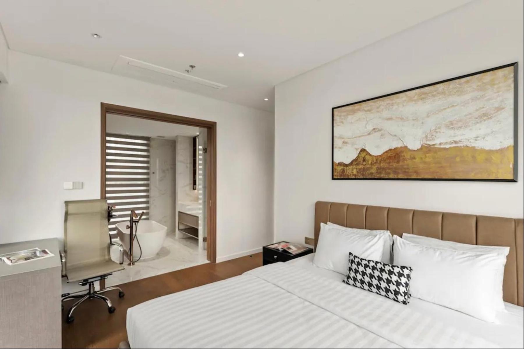 The Crest-Central Saigon Riverside -Free Pool-Gym-Sauna Room-Yoga Room Cidade de Ho Chi Minh Exterior foto