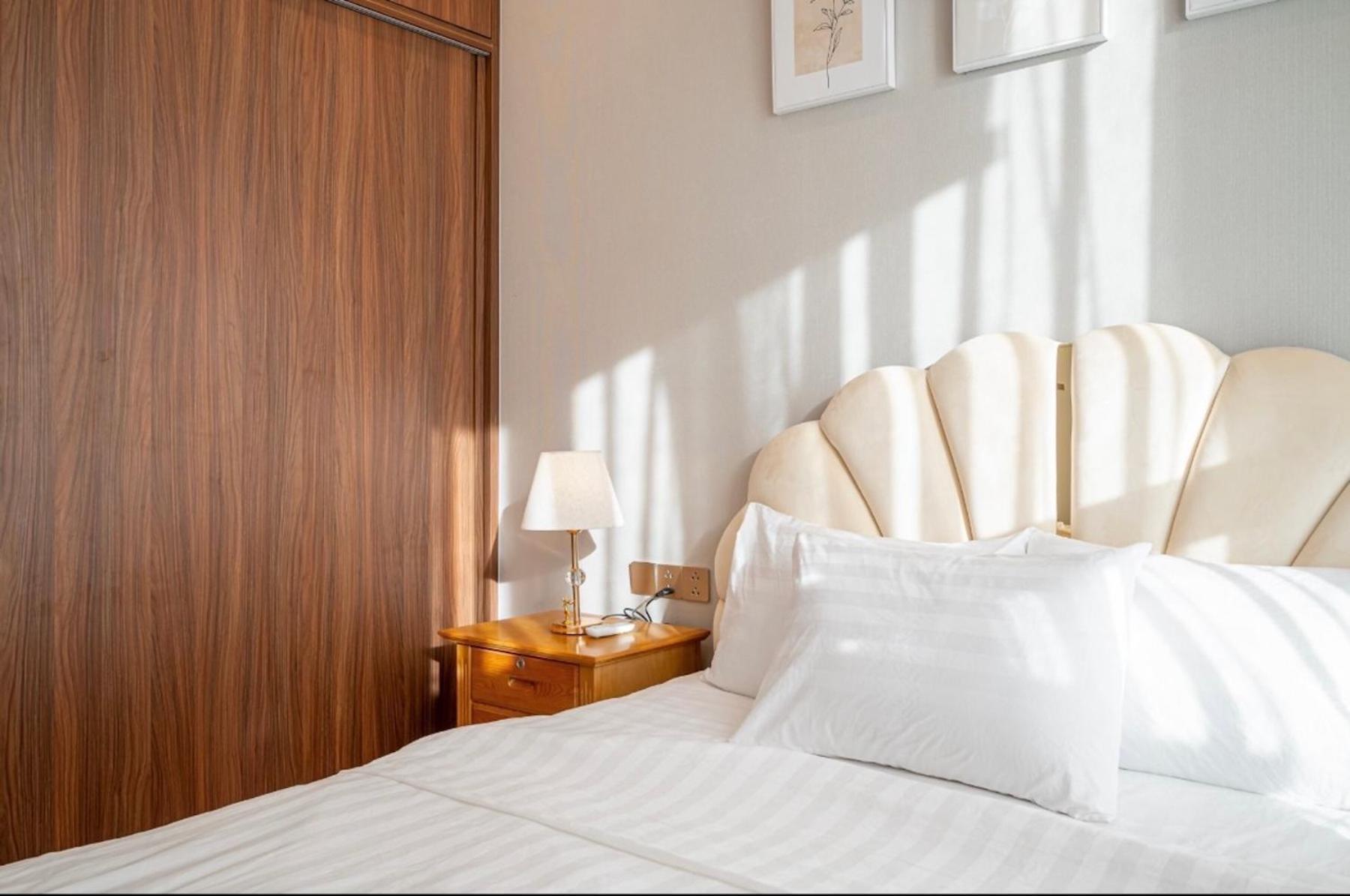 The Crest-Central Saigon Riverside -Free Pool-Gym-Sauna Room-Yoga Room Cidade de Ho Chi Minh Exterior foto